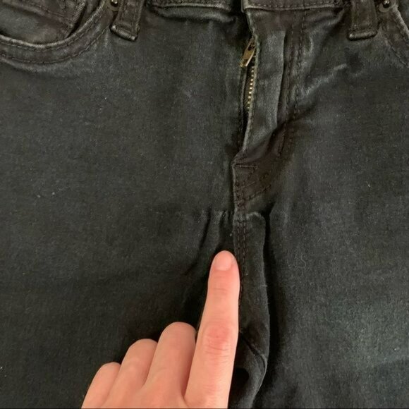 BDG roadie women's size 27 boot cut low rise denim jeans in black - Picture 2 of 13